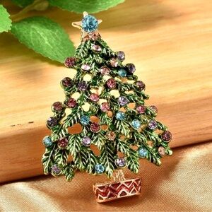 Betsey Johnson Festive Christmas Tree Brooch Blue  Colorful Rhinestones